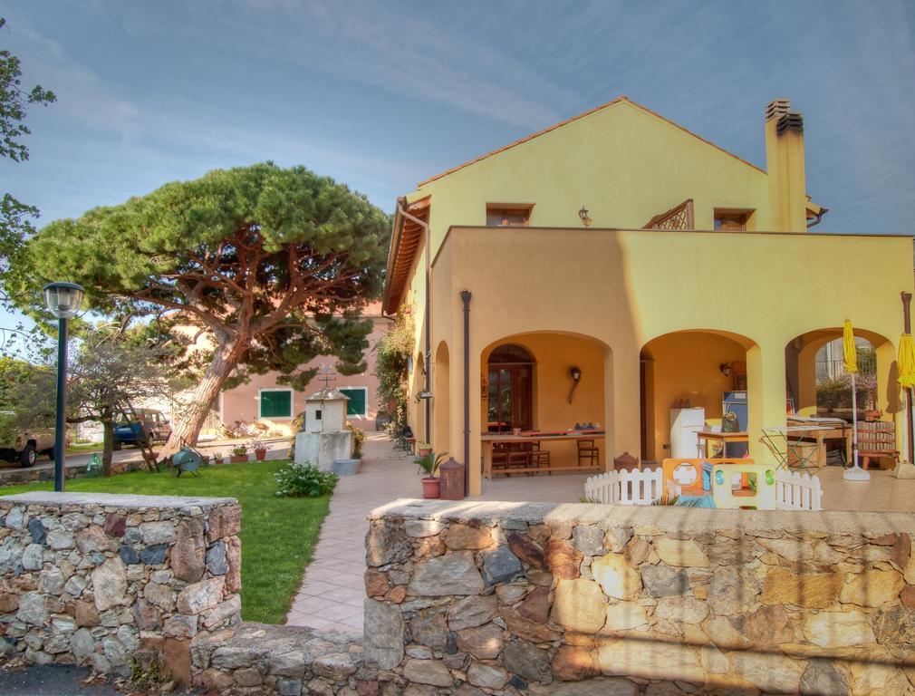 Agriturismo Ca' Di Trincia Пьетра-Лигуре Экстерьер фото